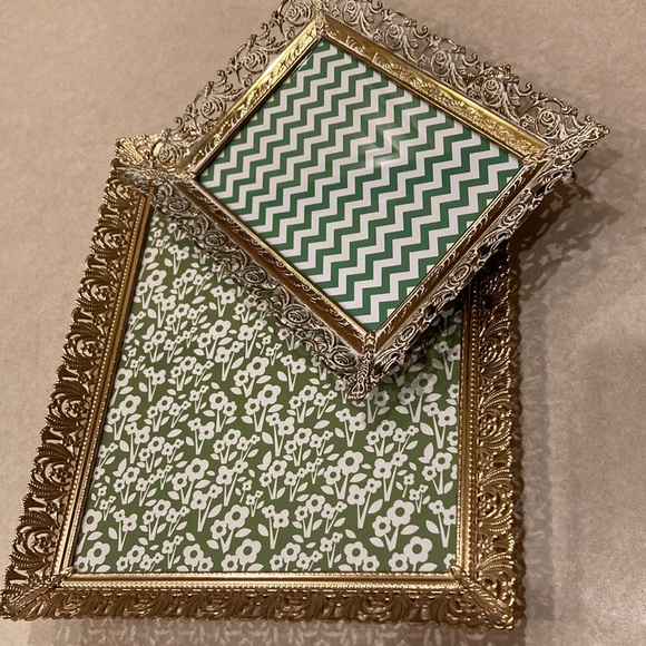 1960s vintage metal gold frames. - Picture 3 of 11